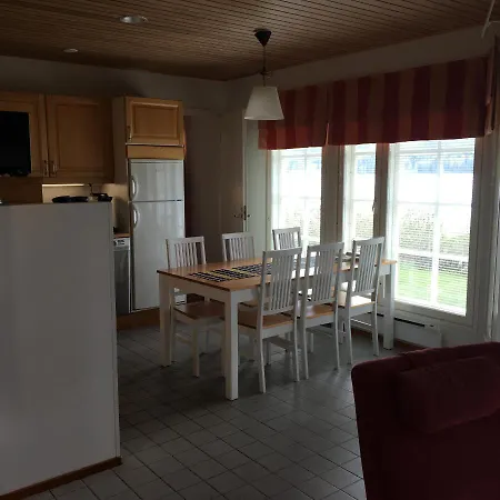 Katinkultaniemi 12 H 1